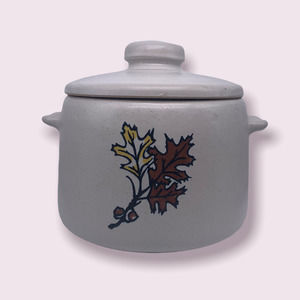Vintage West Bend Pottery Stoneware Bean Pot Crock w/ Lid 2 QT Acorn Leaves MCM